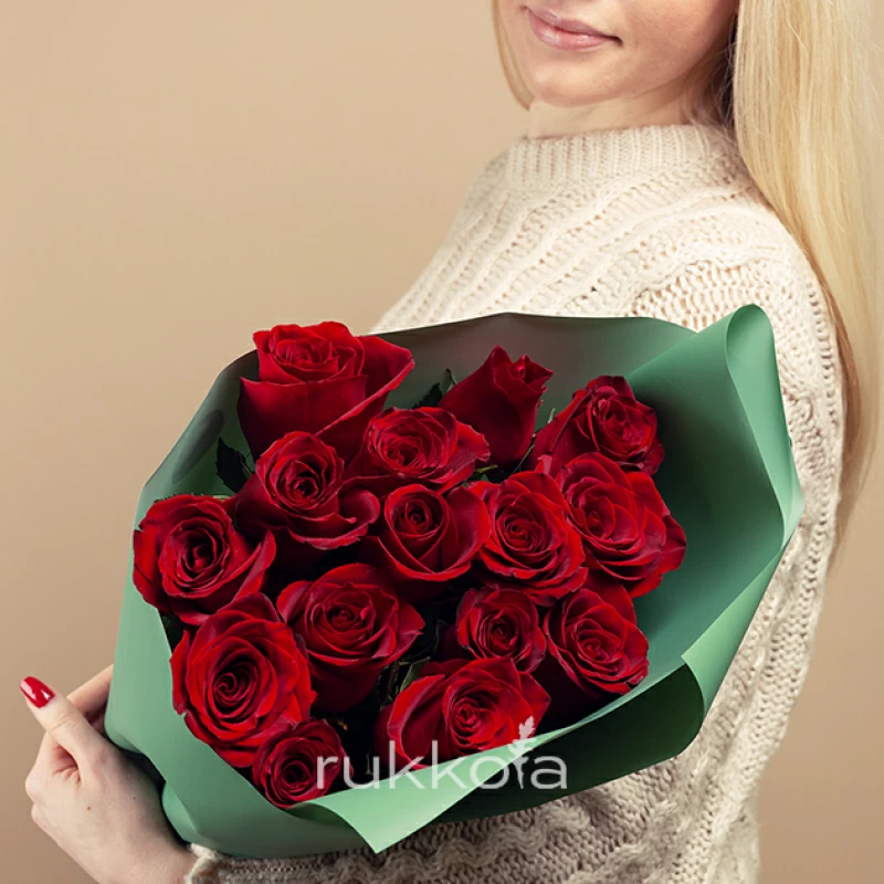 15 красных роз Эксплорер (Эквадор)