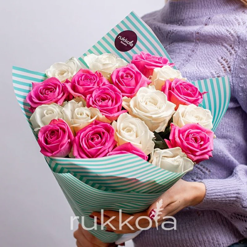 21 белая и розовая роза