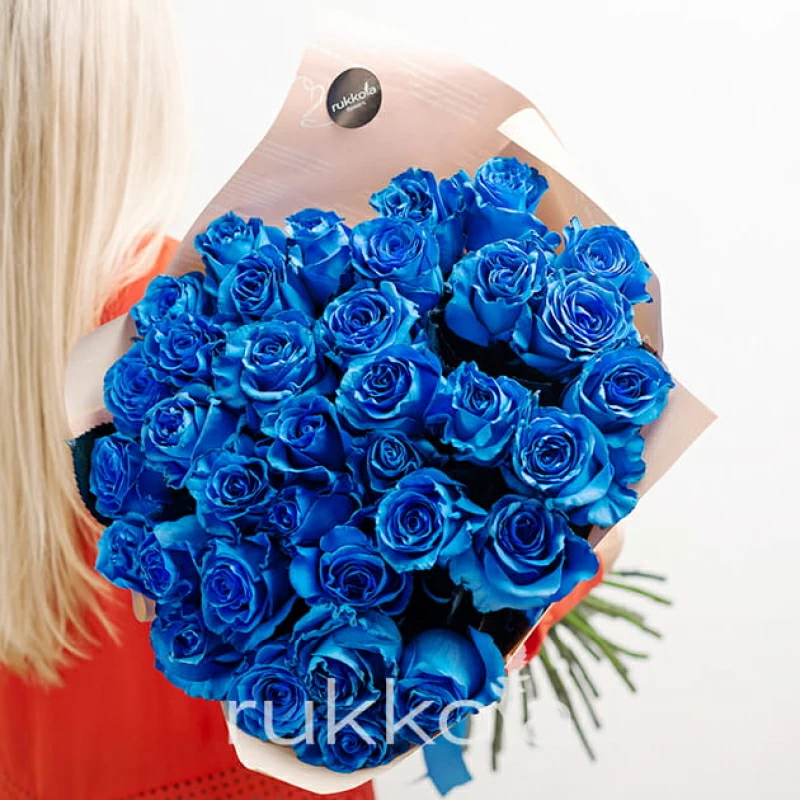 35 синих роз
