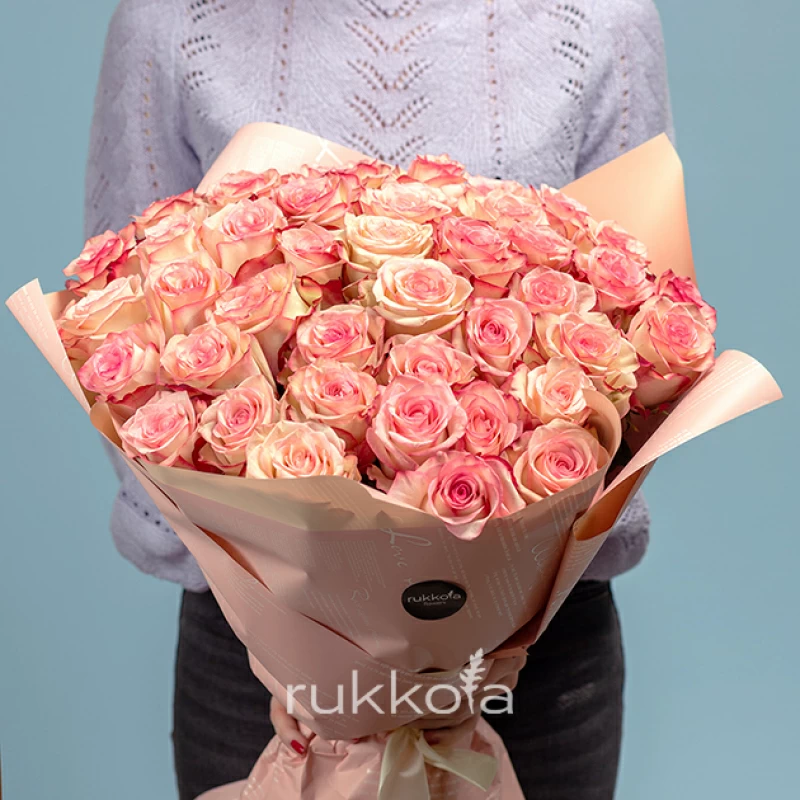 45 розовых роз Палома (Эквадор)