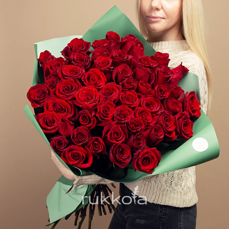51 красная роза Эксплорер (Эквадор)