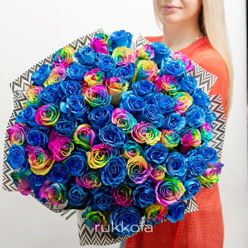 71 синяя и радужная роза