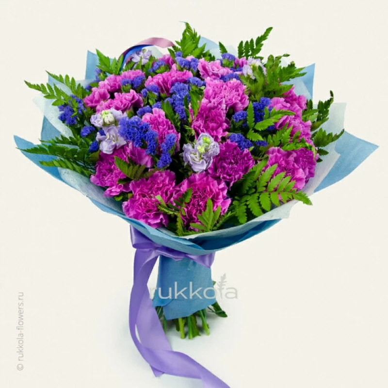 Букет розовых гвоздик