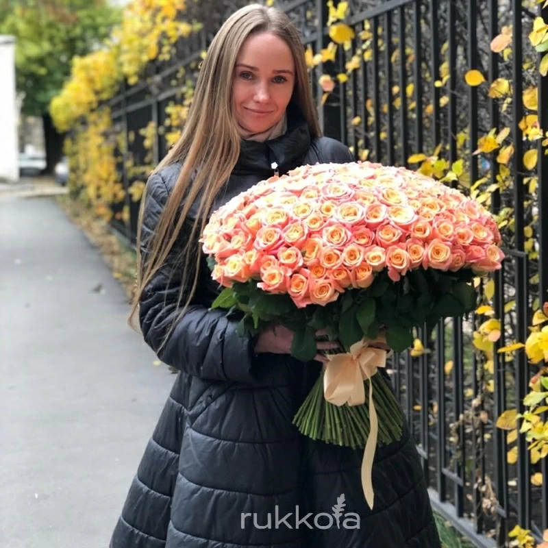 151 персиковая роза